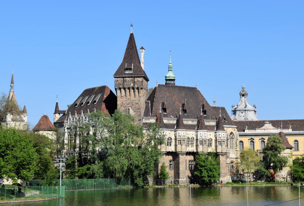 vajdahunyad castle budapest